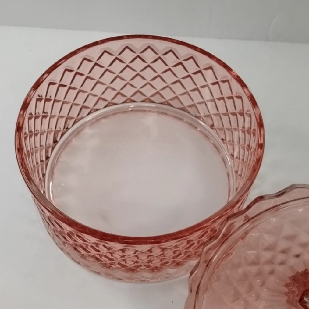 P-020 Blush Pink Pressed Diamond Pattern Glass Covered Dish